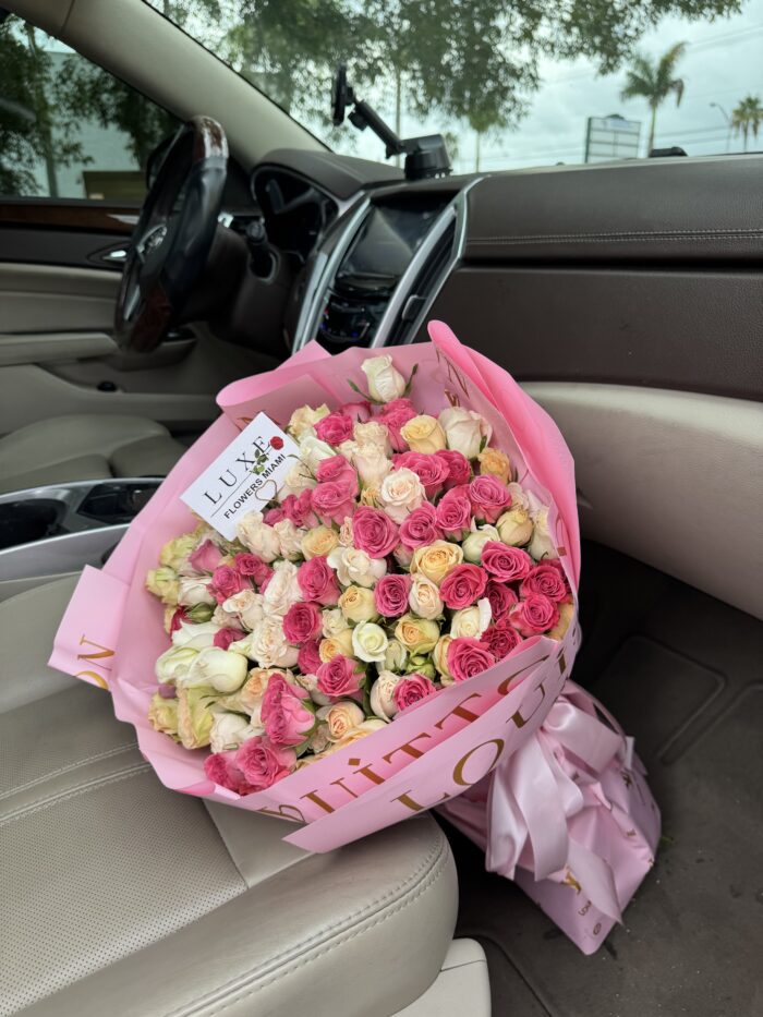 Bouquet of spray roses of various colors