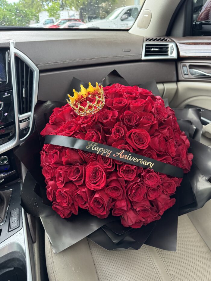 Bouquet of 100 roses to celebrate your anniversary - Image 3